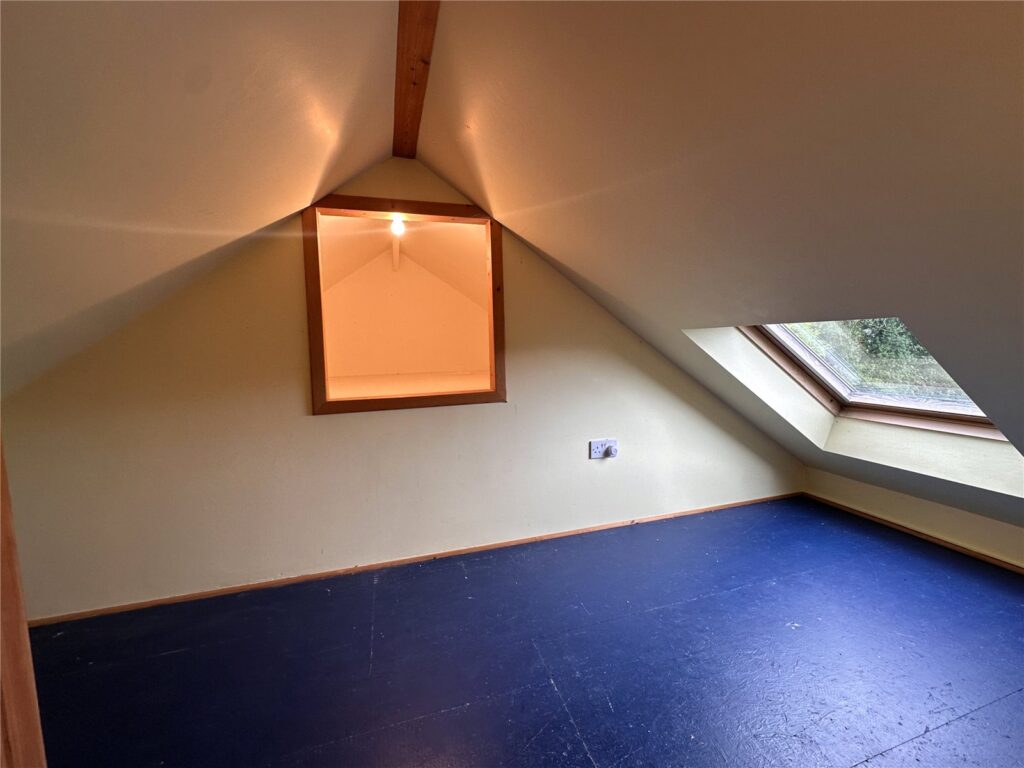 Cottage - Attic